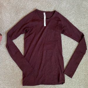 Lululemon Swiftly Tech Long Sleeve Crew